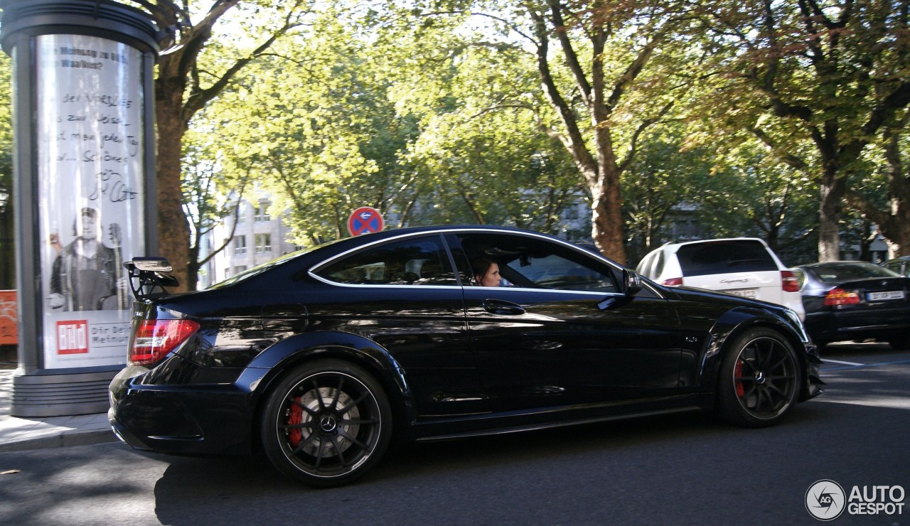 Mercedes-Benz C 63 AMG Coupé Black Series