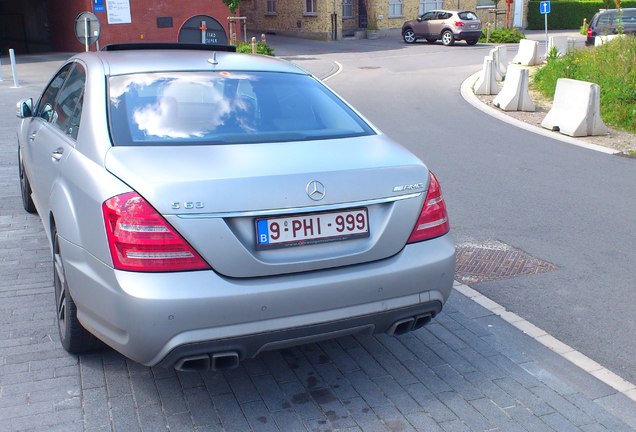 Mercedes-Benz S 63 AMG W221 2011