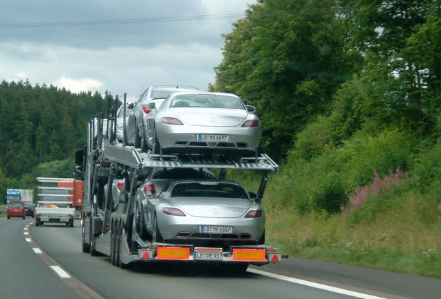 Mercedes-Benz SLS AMG