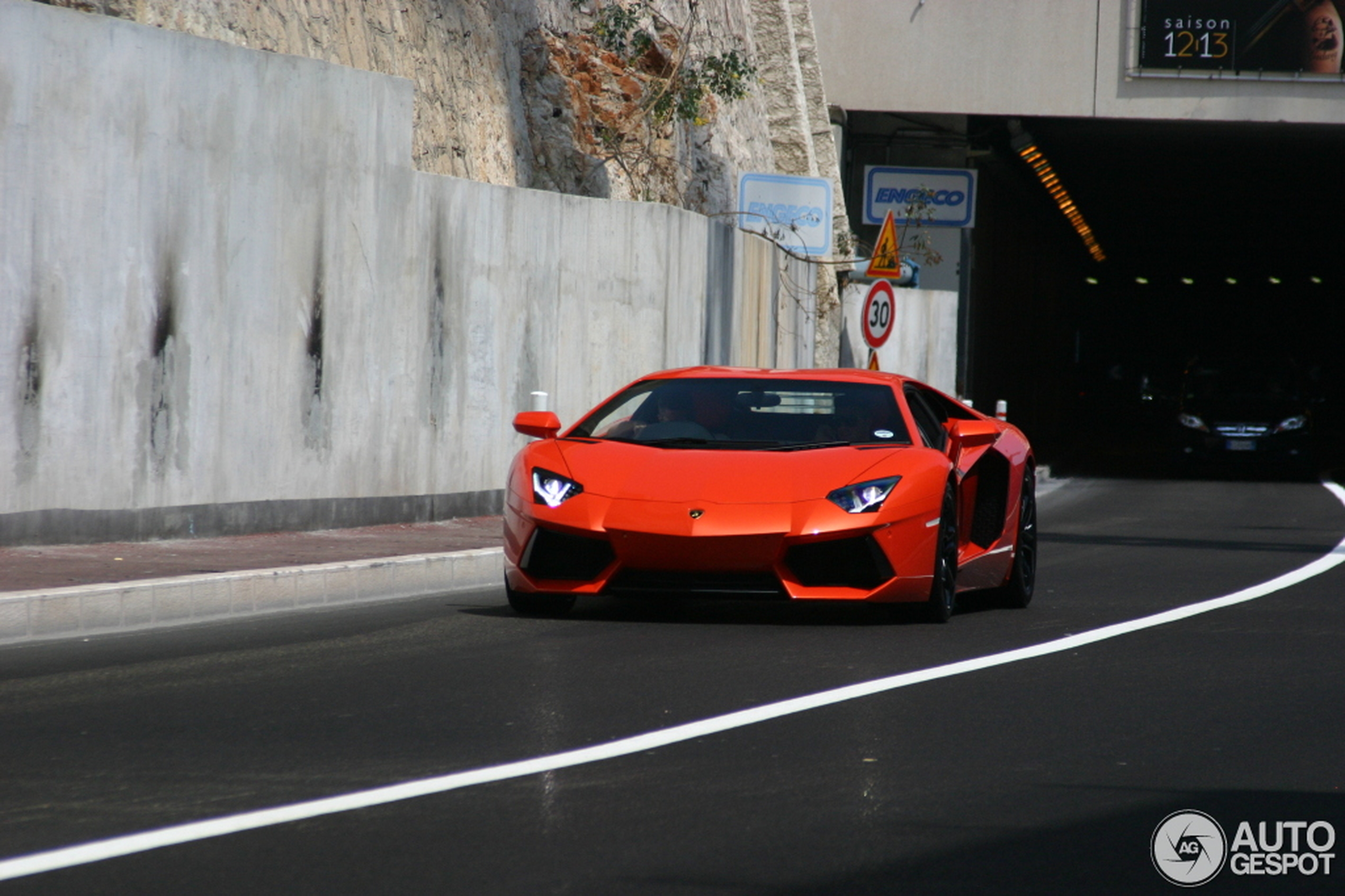 Lamborghini Aventador LP700-4