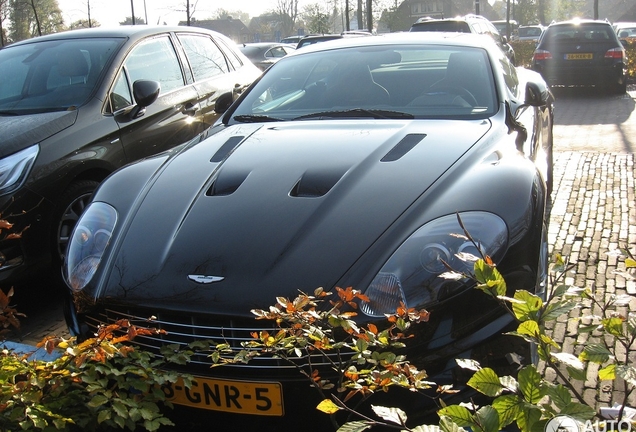 Aston Martin DBS