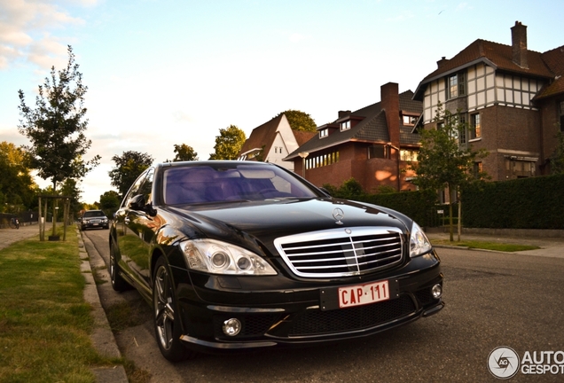 Mercedes-Benz S 65 AMG V221