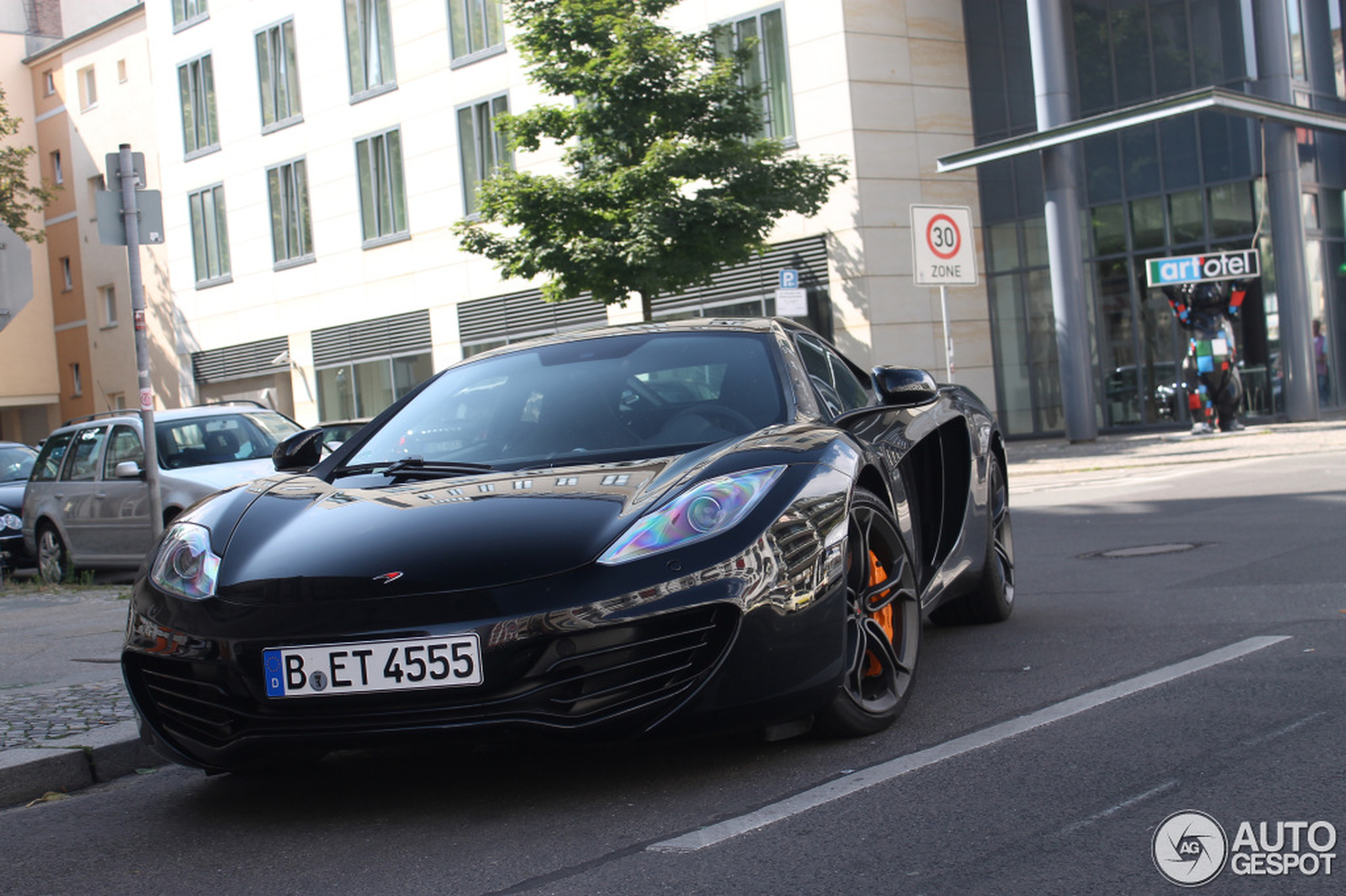 McLaren 12C