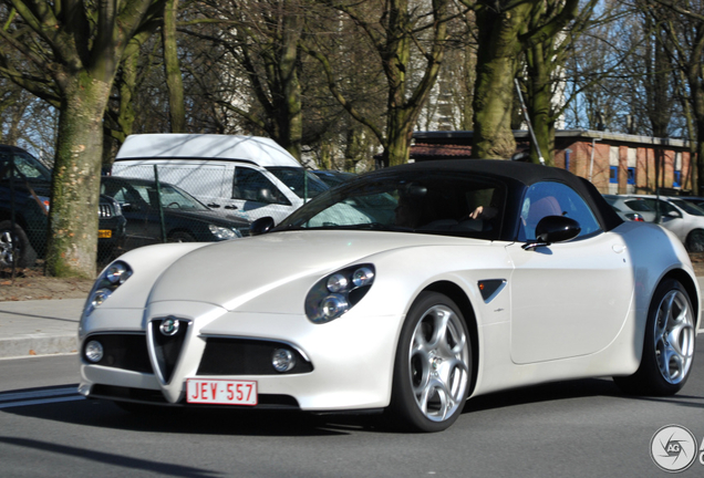 Alfa Romeo 8C Spider