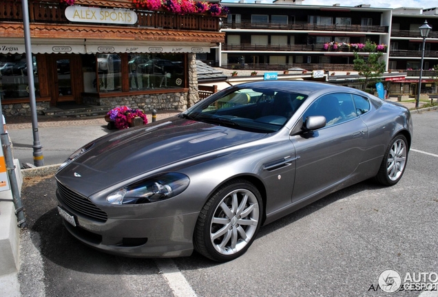 Aston Martin DB9