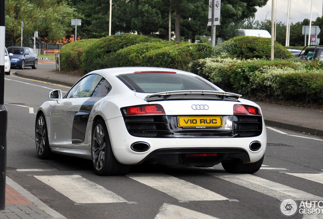 Audi R8 V10