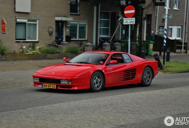 Ferrari Testarossa