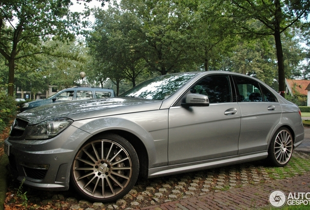 Mercedes-Benz C 63 AMG W204 2012