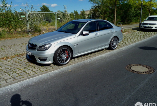 Mercedes-Benz C 63 AMG W204 2012