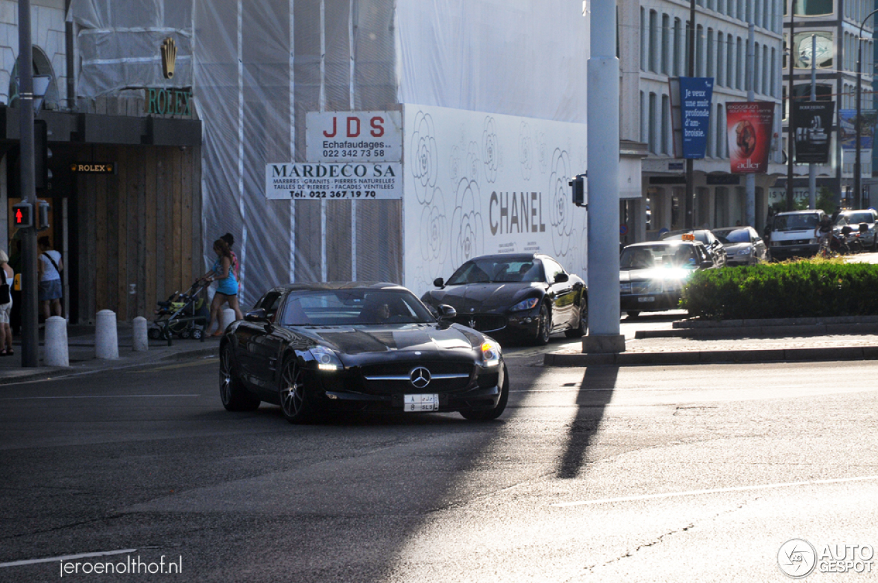 Mercedes-Benz SLS AMG