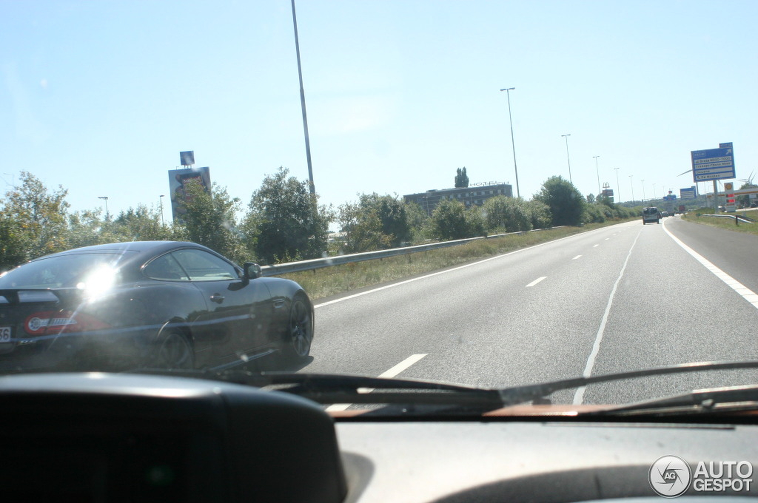 Jaguar XKR-S 2012