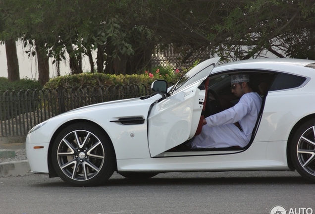 Aston Martin V8 Vantage S