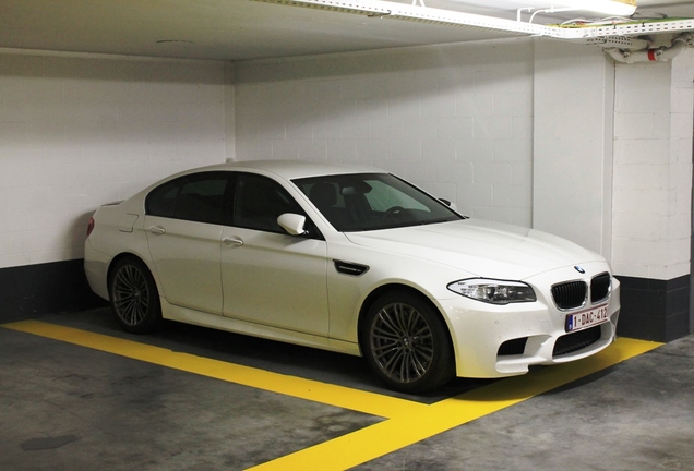 BMW M5 F10 2011