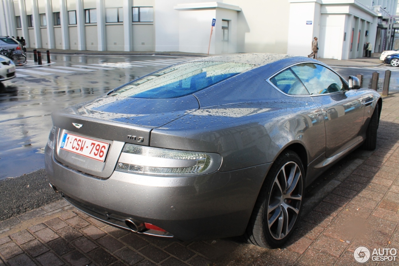 Aston Martin DB9 2010