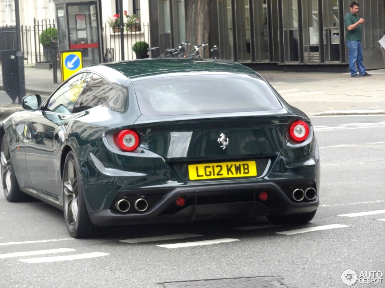 Ferrari FF