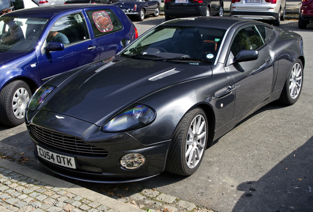 Aston Martin Vanquish S