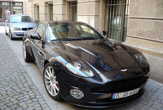 Aston Martin Vanquish S