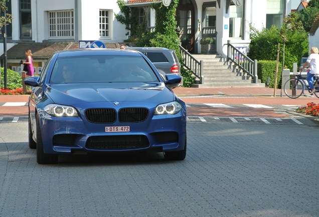 BMW M5 F10 2011