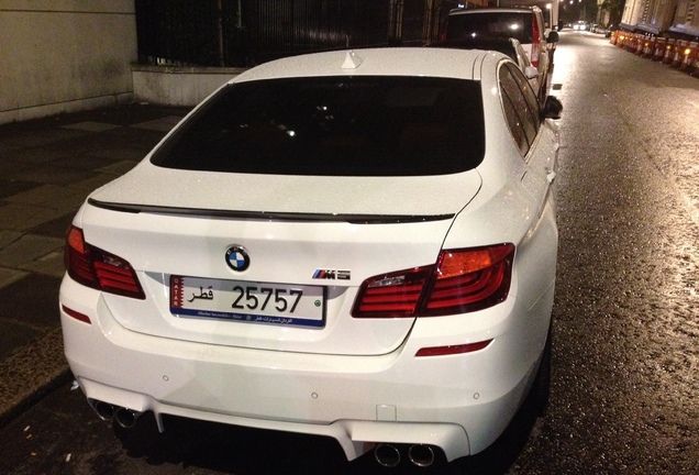 BMW M5 F10 2011