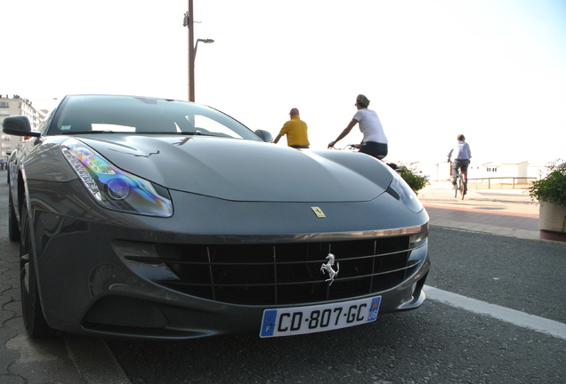 Ferrari FF