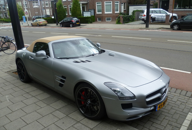 Mercedes-Benz SLS AMG Roadster