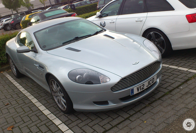 Aston Martin DB9