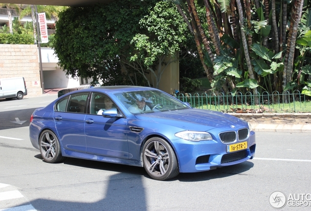 BMW M5 F10 2011