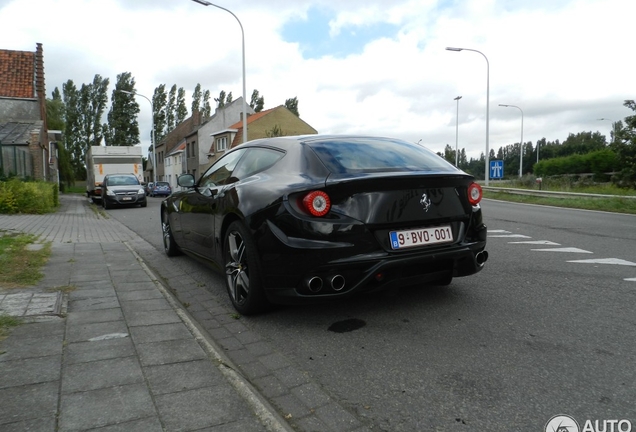 Ferrari FF