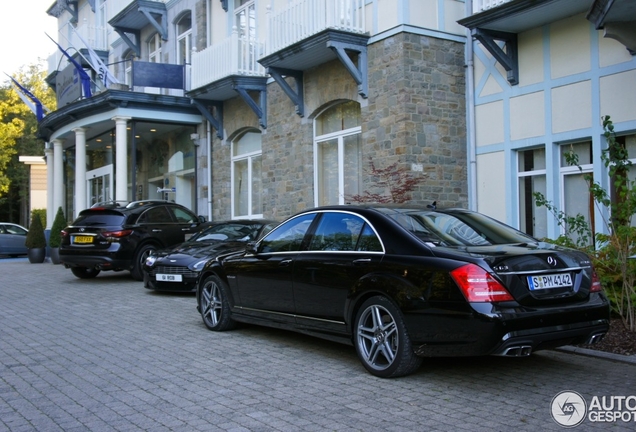 Mercedes-Benz S 63 AMG W221 2011