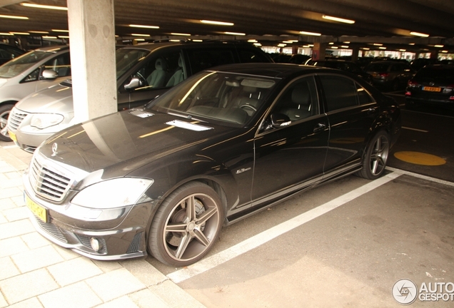 Mercedes-Benz S 63 AMG W221