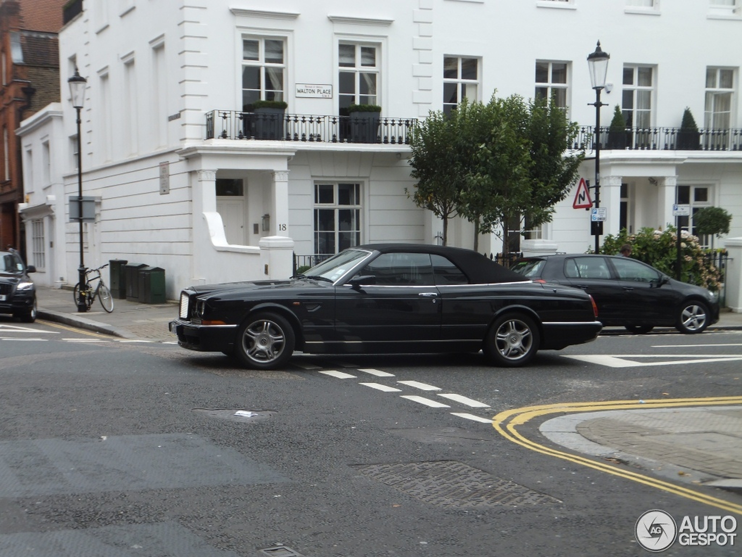 Bentley Azure Mulliner