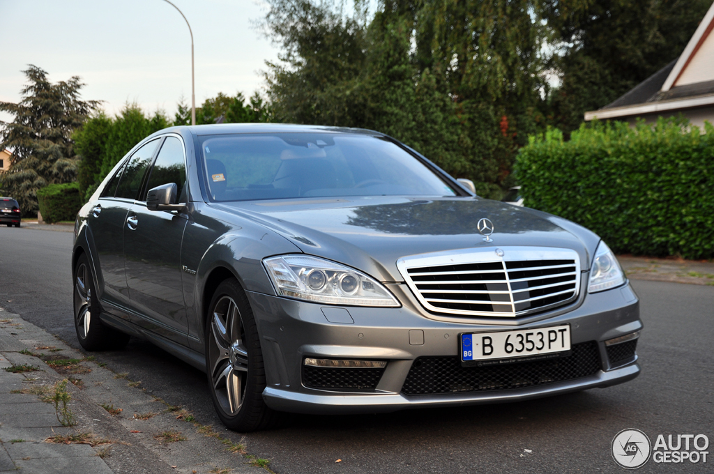 Mercedes-Benz S 63 AMG W221 2011