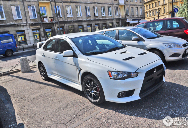 Mitsubishi Lancer Evolution X