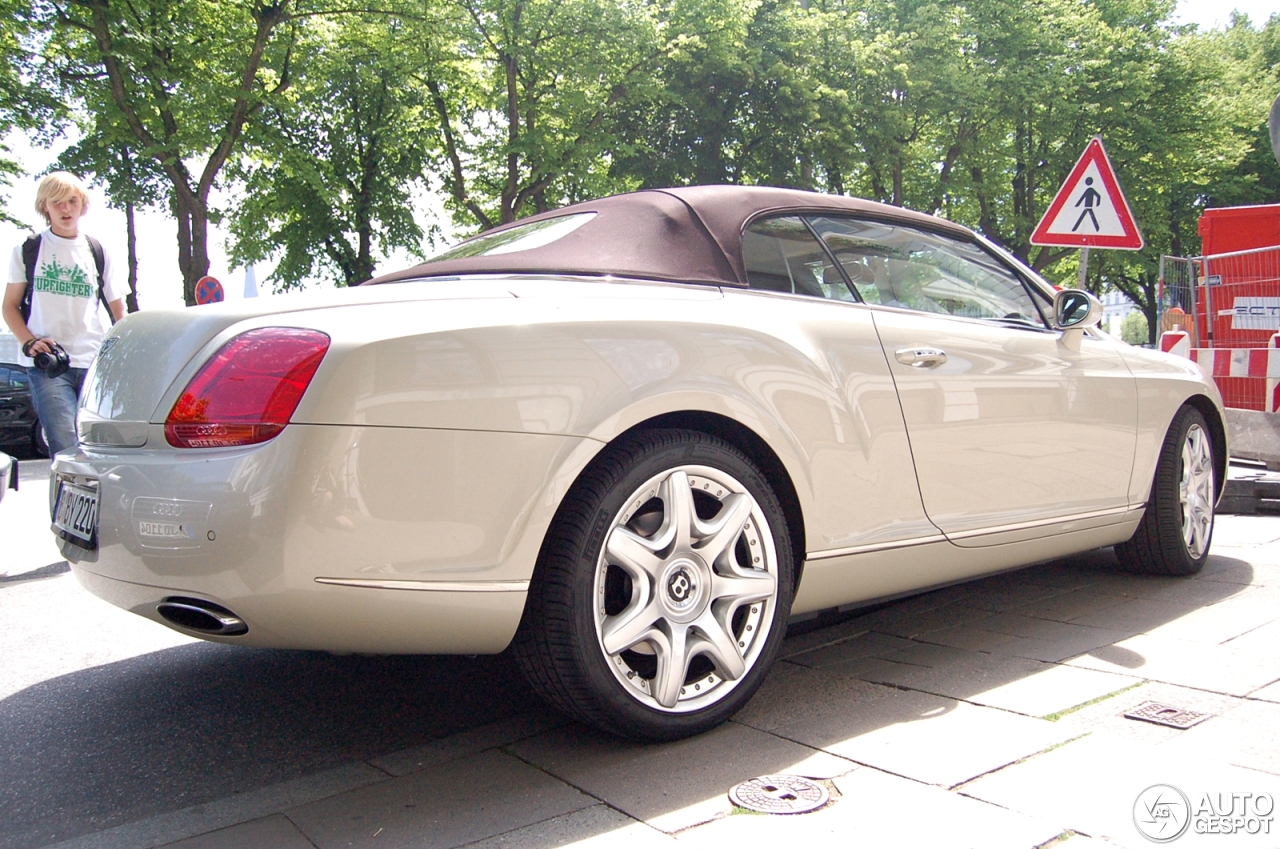 Bentley Continental GTC