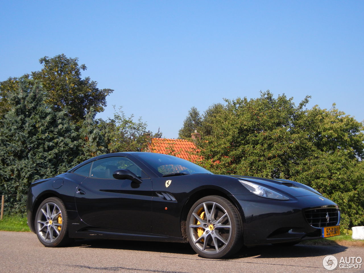 Ferrari California