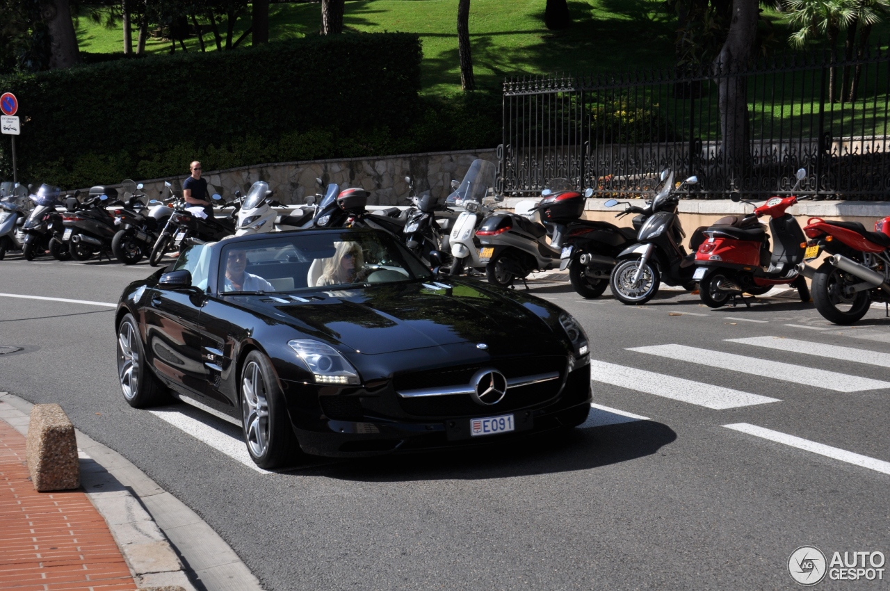 Mercedes-Benz SLS AMG Roadster