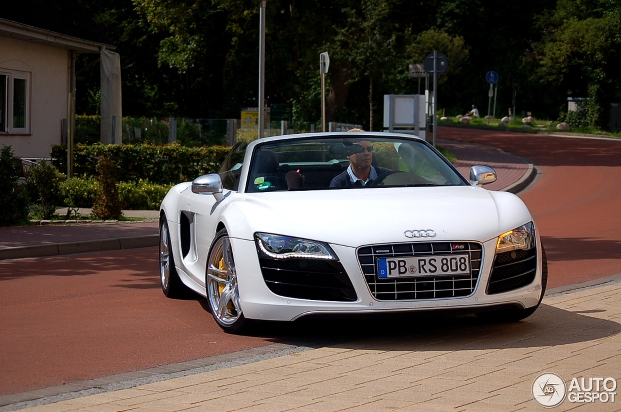 Audi R8 V10 Spyder