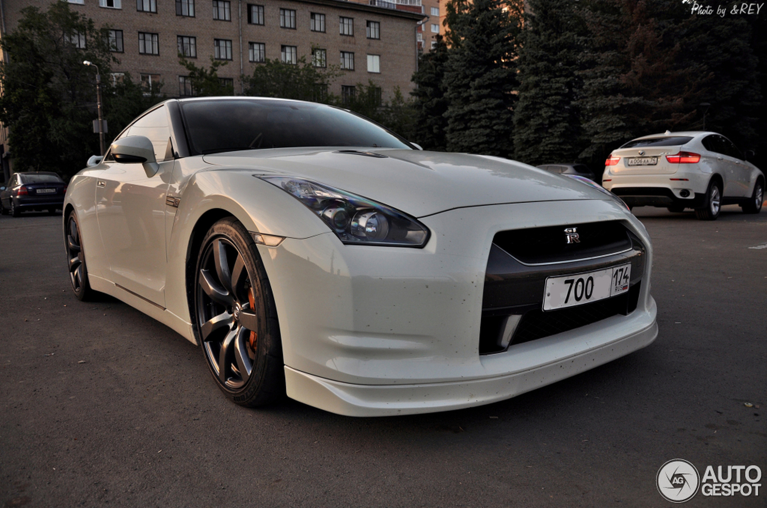 Nissan GT-R