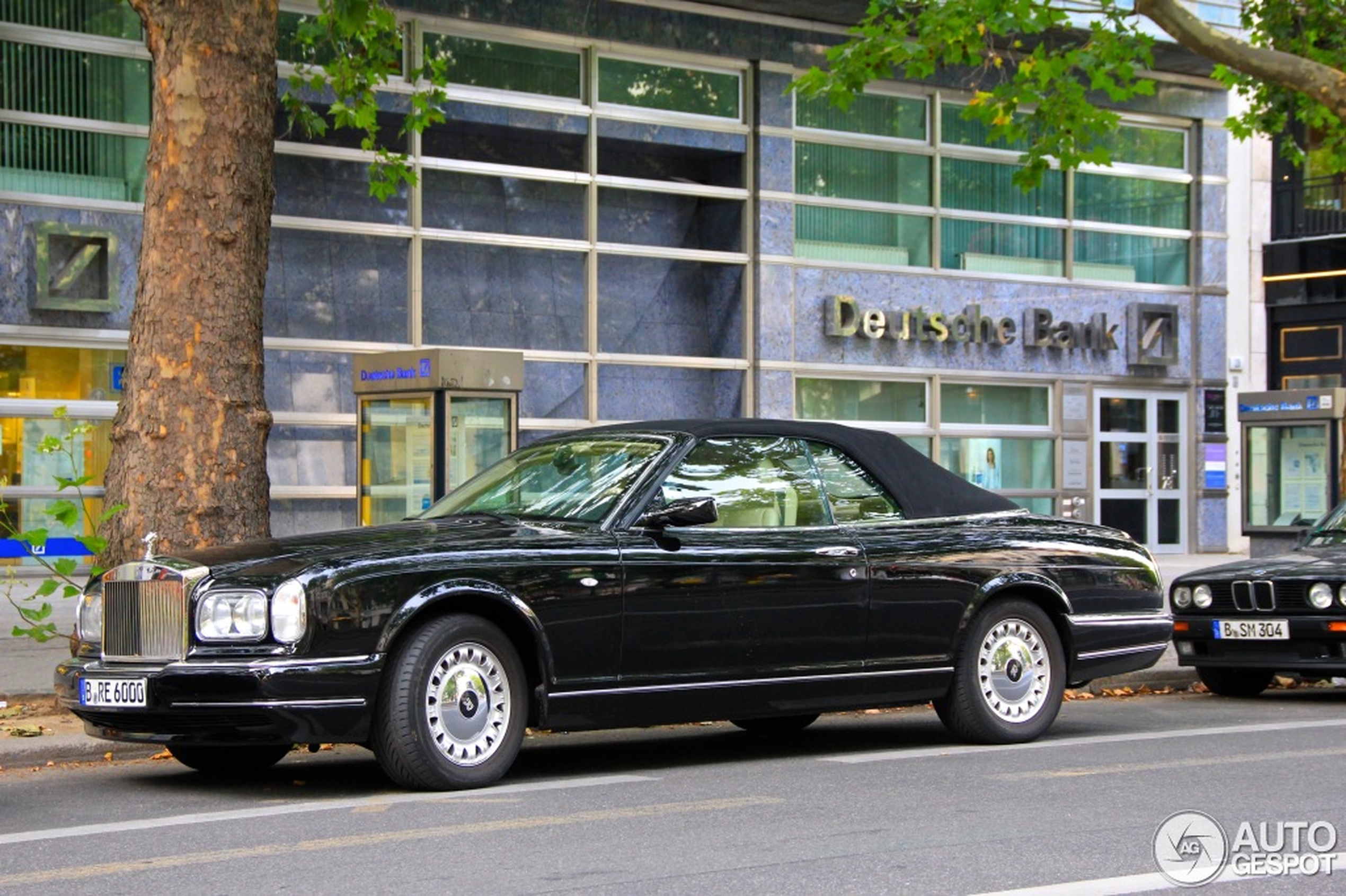 Rolls-Royce Corniche