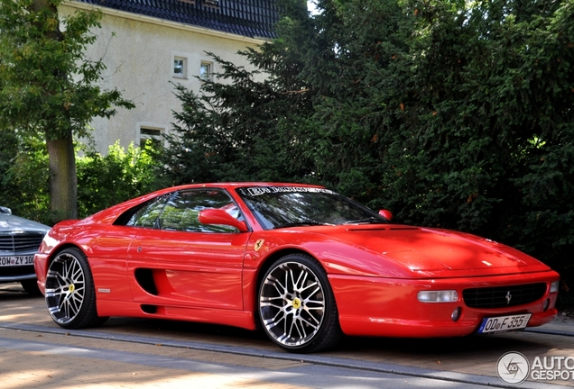 Ferrari F355 GTS