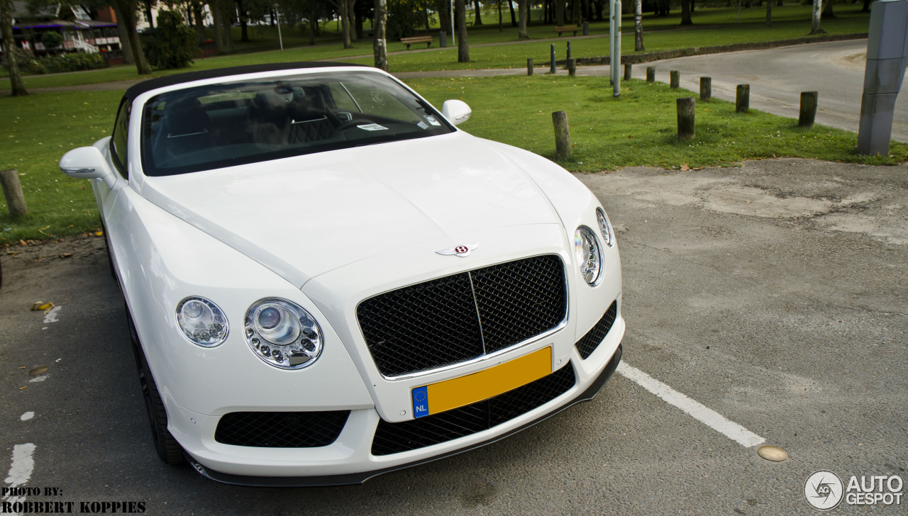 Bentley Continental GTC V8