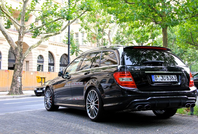 Mercedes-Benz C 63 AMG Estate 2012