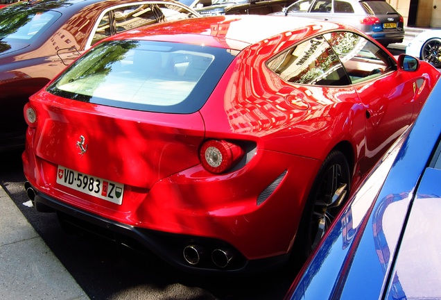 Ferrari FF