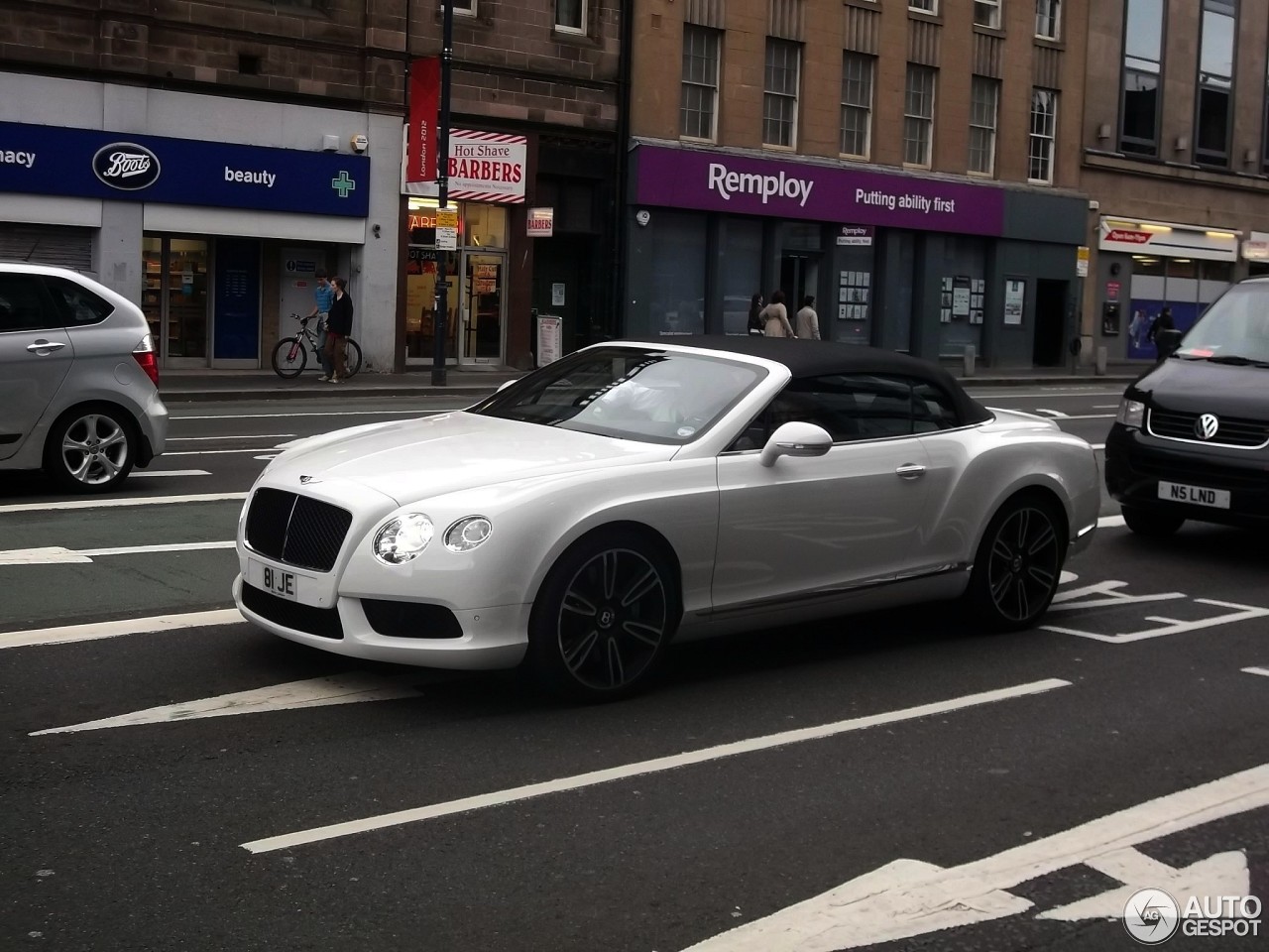 Bentley Continental GTC V8