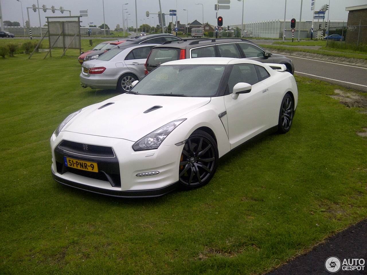 Nissan GT-R 2011