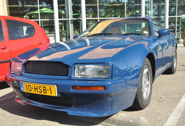 Aston Martin Virage