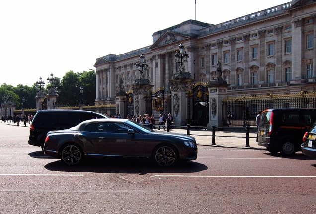 Bentley Continental GTC V8