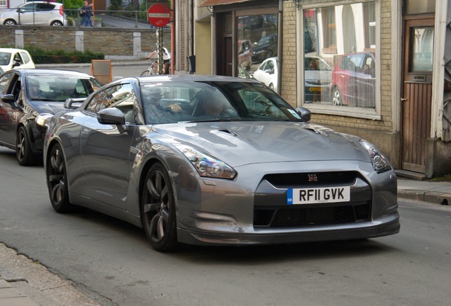 Nissan GT-R