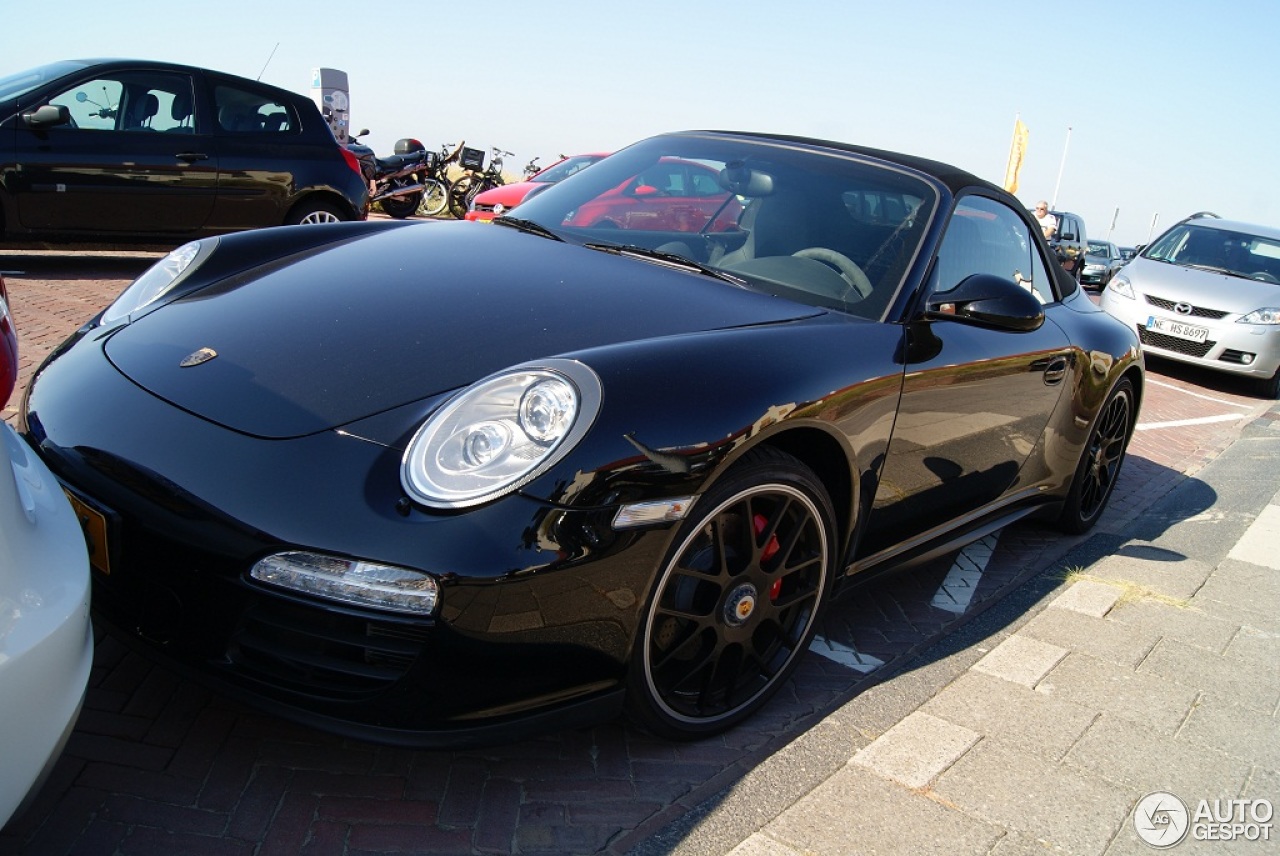 Porsche 997 Carrera 4 GTS Cabriolet