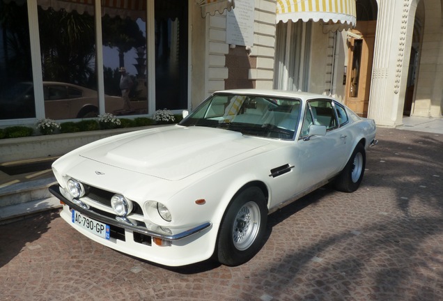 Aston Martin V8 Vantage 1977-1989